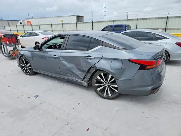 1N4BL4CV4MN340054 2021 NISSAN ALTIMA - Image 2