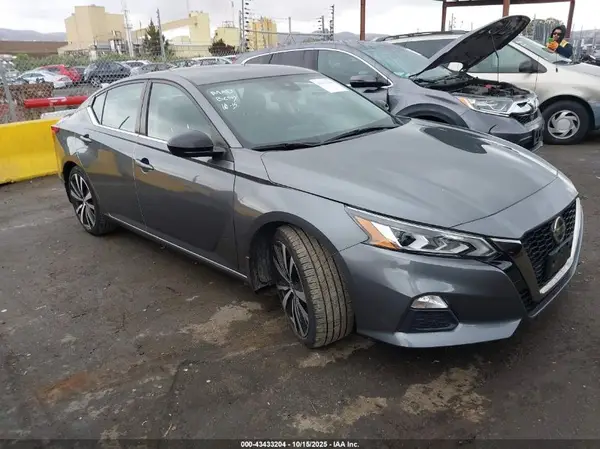 1N4BL4CV4MN357713 2021 NISSAN ALTIMA - Image 1