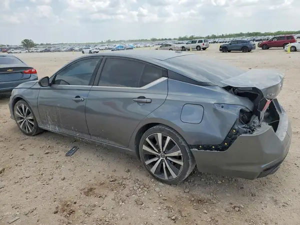 1N4BL4CV4MN361311 2021 NISSAN ALTIMA - Image 2