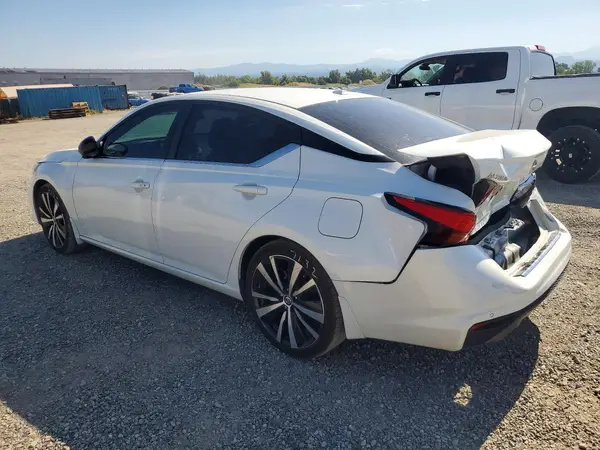 1N4BL4CV4MN375113 2021 NISSAN ALTIMA - Image 2