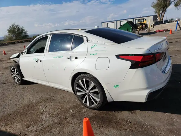 1N4BL4CV4MN379162 2021 NISSAN ALTIMA - Image 2