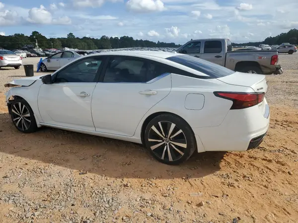 1N4BL4CV4MN382823 2021 NISSAN ALTIMA - Image 2