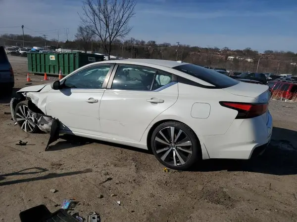 1N4BL4CV4MN384541 2021 NISSAN ALTIMA - Image 2