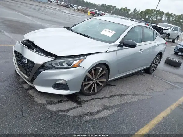 1N4BL4CV4MN400236 2021 NISSAN ALTIMA - Image 2
