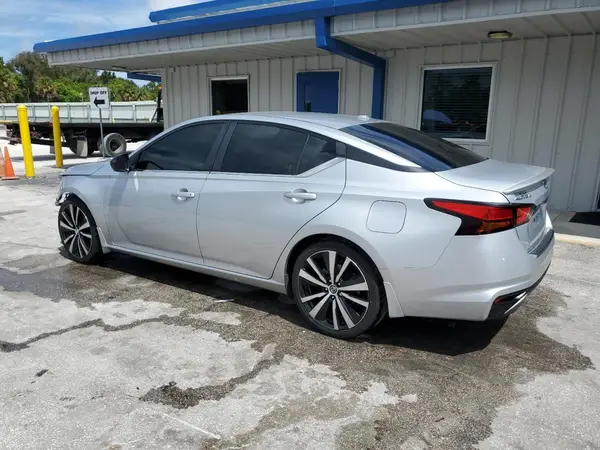 1N4BL4CV4MN402035 2021 NISSAN ALTIMA - Image 2