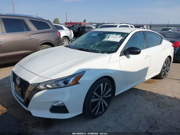 1N4BL4CV4MN413360 2021 NISSAN ALTIMA - Image 2