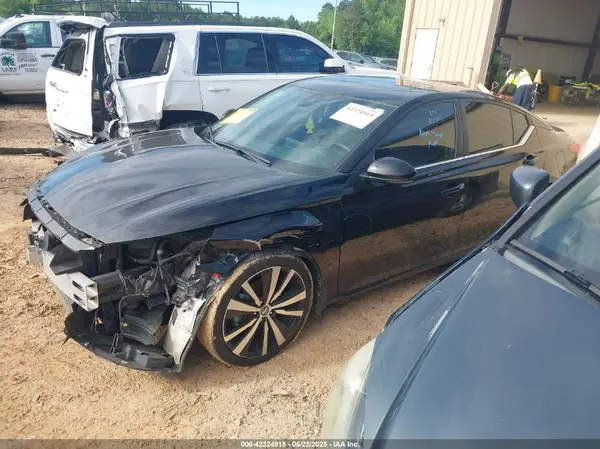 1N4BL4CV4MN413908 2021 NISSAN ALTIMA - Image 2
