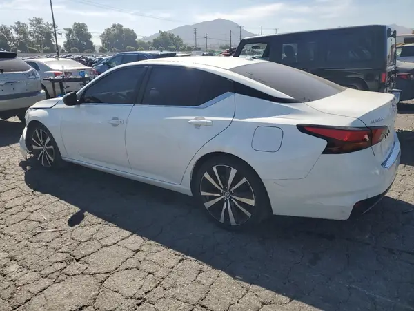 1N4BL4CV4MN419160 2021 NISSAN ALTIMA - Image 2