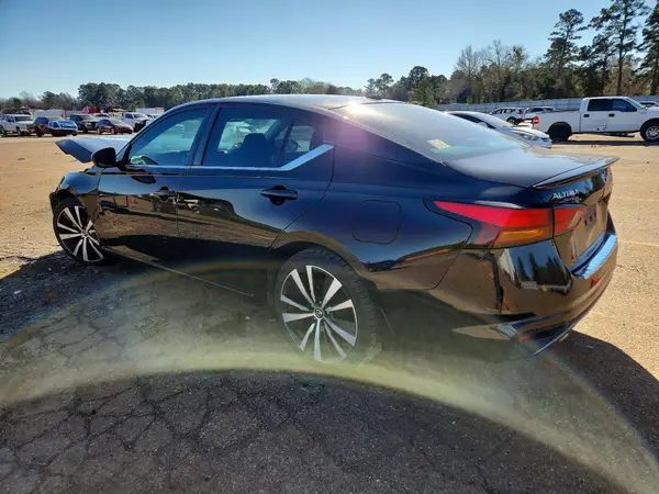 1N4BL4CV4MN421376 2021 NISSAN ALTIMA - Image 2