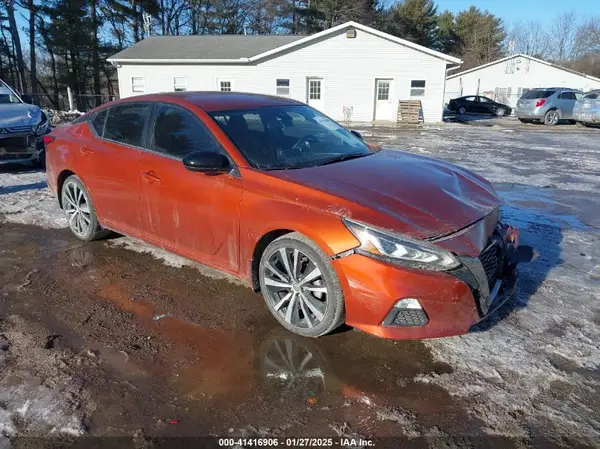 1N4BL4CV4NN306388 2022 NISSAN ALTIMA - Image 1