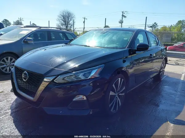 1N4BL4CV4NN306679 2022 NISSAN ALTIMA - Image 2