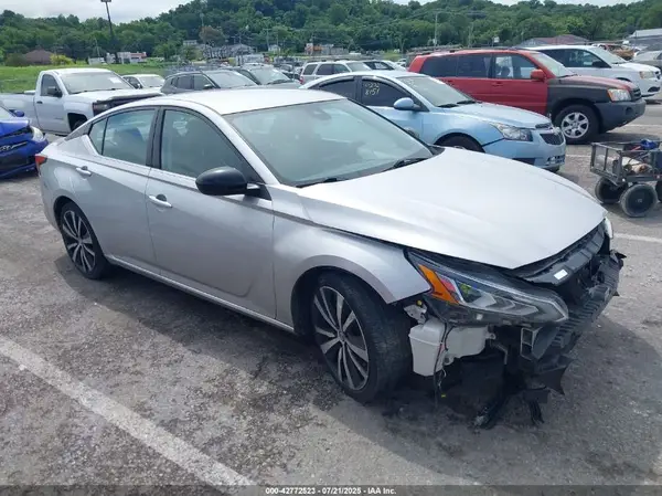 1N4BL4CV4NN316869 2022 NISSAN ALTIMA - Image 1