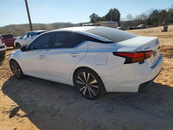 1N4BL4CV4NN332697 2022 NISSAN ALTIMA - Image 2