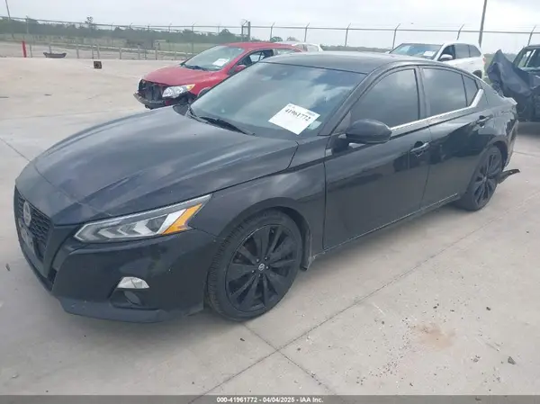1N4BL4CV4NN356630 2022 NISSAN ALTIMA - Image 2
