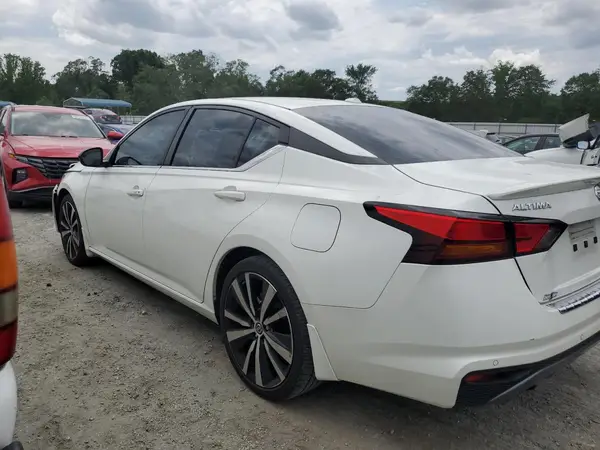 1N4BL4CV4NN358801 2022 NISSAN ALTIMA - Image 2