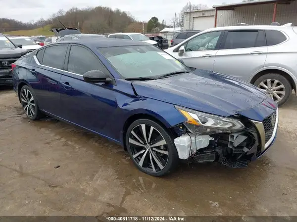 1N4BL4CV4NN367465 2022 NISSAN ALTIMA - Image 1