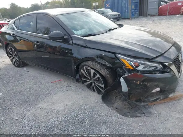 1N4BL4CV4NN369619 2022 NISSAN ALTIMA - Image 1
