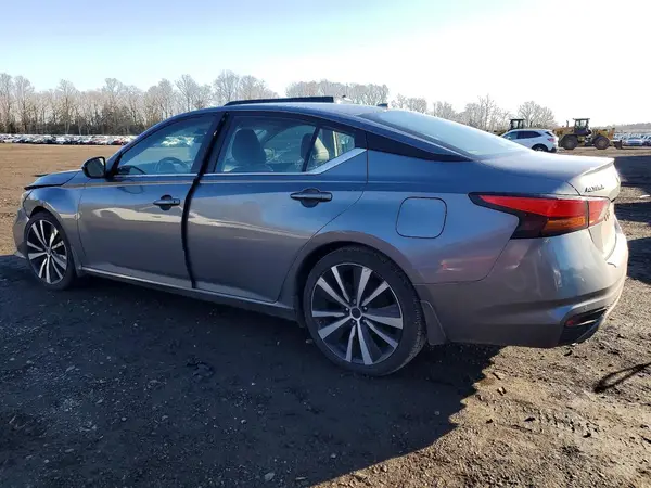 1N4BL4CV4NN370821 2022 NISSAN ALTIMA - Image 2