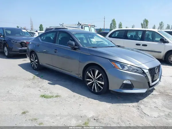 1N4BL4CV4NN385996 2022 NISSAN ALTIMA - Image 1