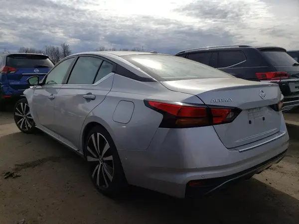 1N4BL4CV4NN408161 2022 NISSAN ALTIMA - Image 2