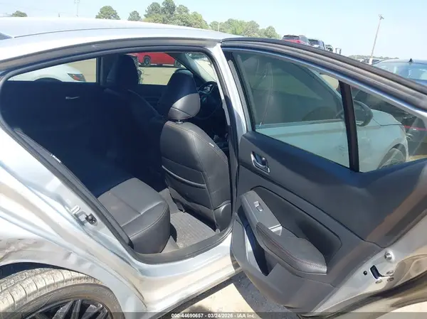 1N4BL4CV4NN413053 2022 NISSAN ALTIMA - Image 8
