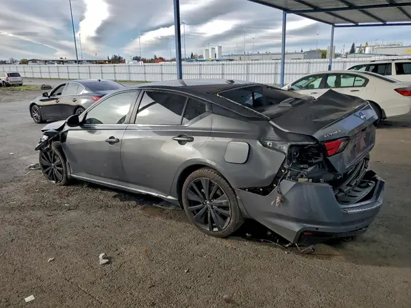 1N4BL4CV4NN417927 2022 NISSAN ALTIMA - Image 2