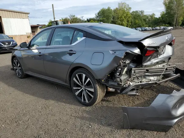 1N4BL4CV4NN424859 2022 NISSAN ALTIMA - Image 2