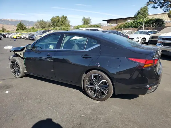 1N4BL4CV4PN359904 2023 NISSAN ALTIMA - Image 2
