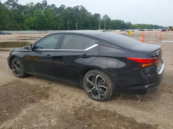 1N4BL4CV4PN378193 2023 NISSAN ALTIMA - Image 2