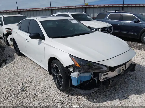 1N4BL4CV4PN405277 2023 NISSAN ALTIMA - Image 1