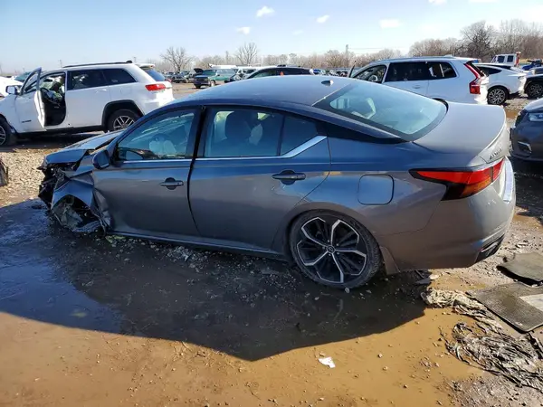 1N4BL4CV4PN412780 2023 NISSAN ALTIMA - Image 2