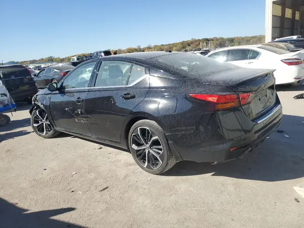 1N4BL4CV4PN415971 2023 NISSAN ALTIMA - Image 2