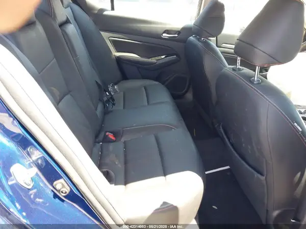 1N4BL4CV4PN426470 2023 NISSAN ALTIMA - Image 8
