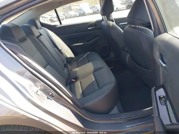 1N4BL4CV4RN301228 2024 NISSAN ALTIMA - Image 8
