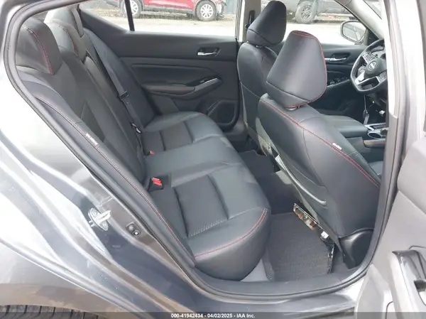 1N4BL4CV4RN301245 2024 NISSAN ALTIMA - Image 8