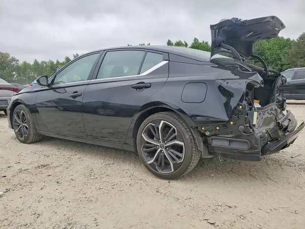 1N4BL4CV4RN303335 2024 NISSAN ALTIMA - Image 2