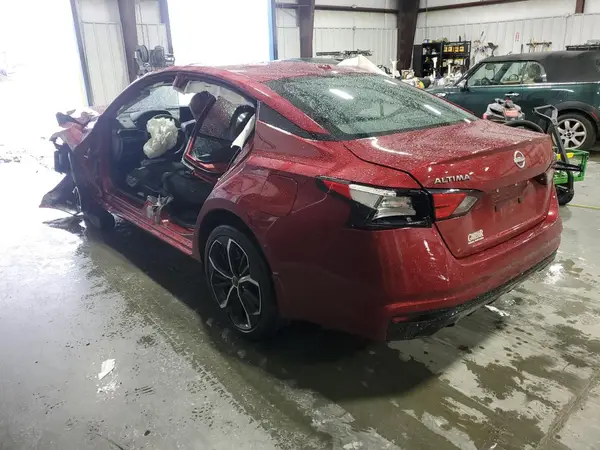 1N4BL4CV4RN314934 2024 NISSAN ALTIMA - Image 2