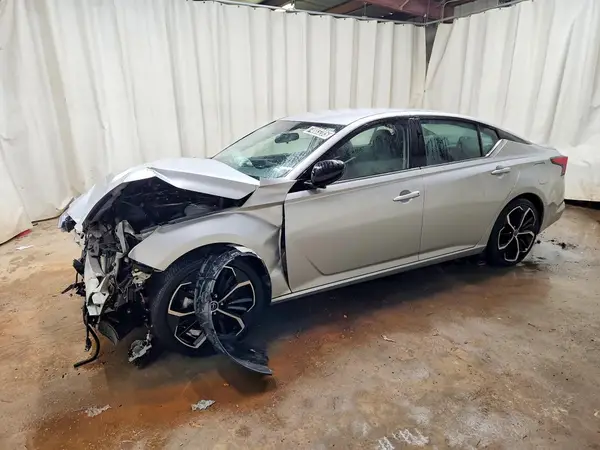 1N4BL4CV4RN351899 2024 NISSAN ALTIMA - Image 1