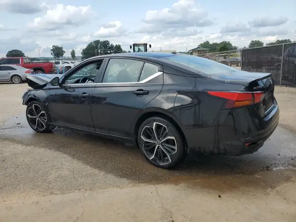 1N4BL4CV4RN362692 2024 NISSAN ALTIMA - Image 2