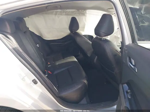 1N4BL4CV4RN370548 2024 NISSAN ALTIMA - Image 8