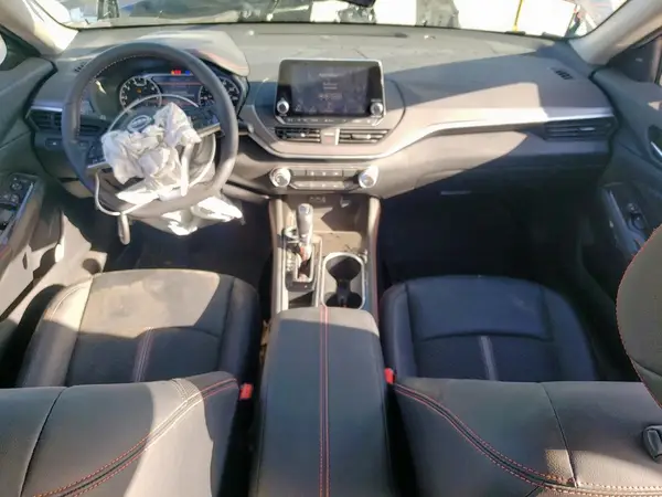 1N4BL4CV4RN380769 2024 NISSAN ALTIMA - Image 8