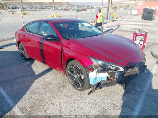 1N4BL4CV4RN382165 2024 NISSAN ALTIMA - Image 1