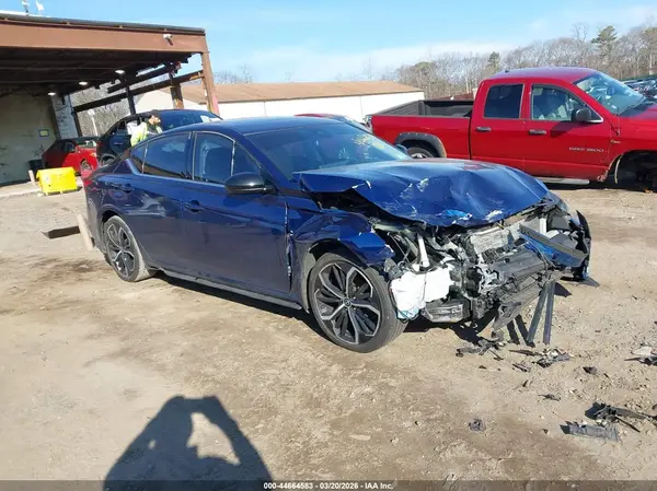 1N4BL4CV4RN395854 2024 NISSAN ALTIMA - Image 1