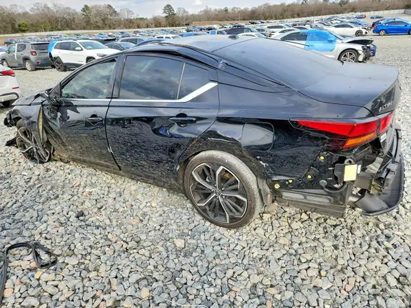 1N4BL4CV4RN420235 2024 NISSAN ALTIMA - Image 2