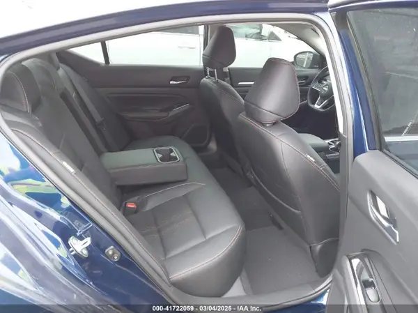 1N4BL4CV4RN424513 2024 NISSAN ALTIMA - Image 8