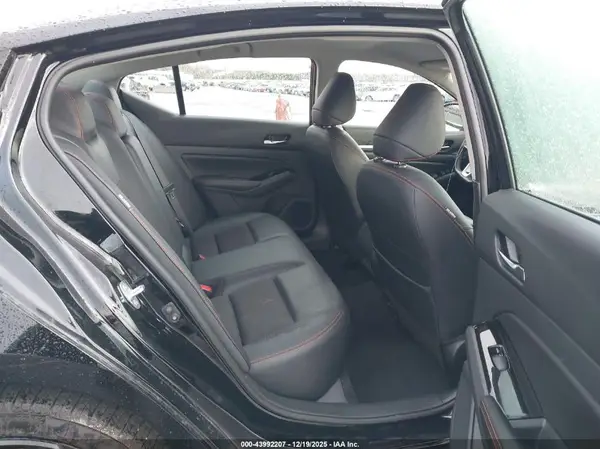 1N4BL4CV4RN430585 2024 NISSAN ALTIMA - Image 8