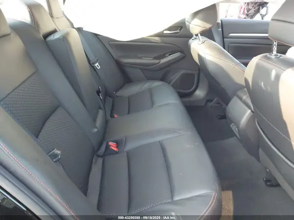 1N4BL4CV4RN437696 2024 NISSAN ALTIMA - Image 8
