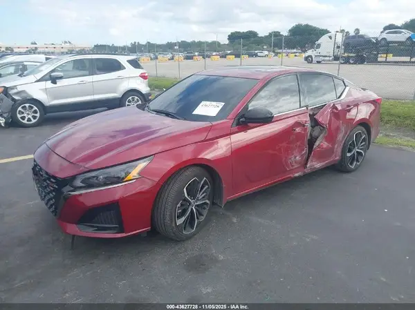 1N4BL4CV4SN342965 2025 NISSAN ALTIMA - Image 2