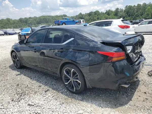1N4BL4CV4SN351598 2025 NISSAN ALTIMA - Image 2