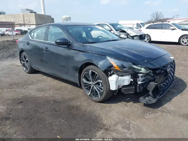 1N4BL4CV4SN405482 2025 NISSAN ALTIMA - Image 1